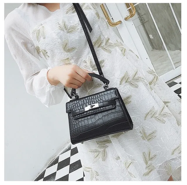 2018 New Crocodile Grain Fashion Trend Pattern Buckle Square Shoulder Bag Across Wild Ladies