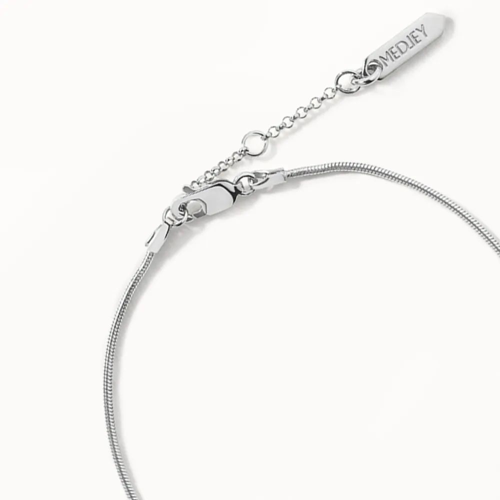 Fine Snake Chain Bracelet in Silver