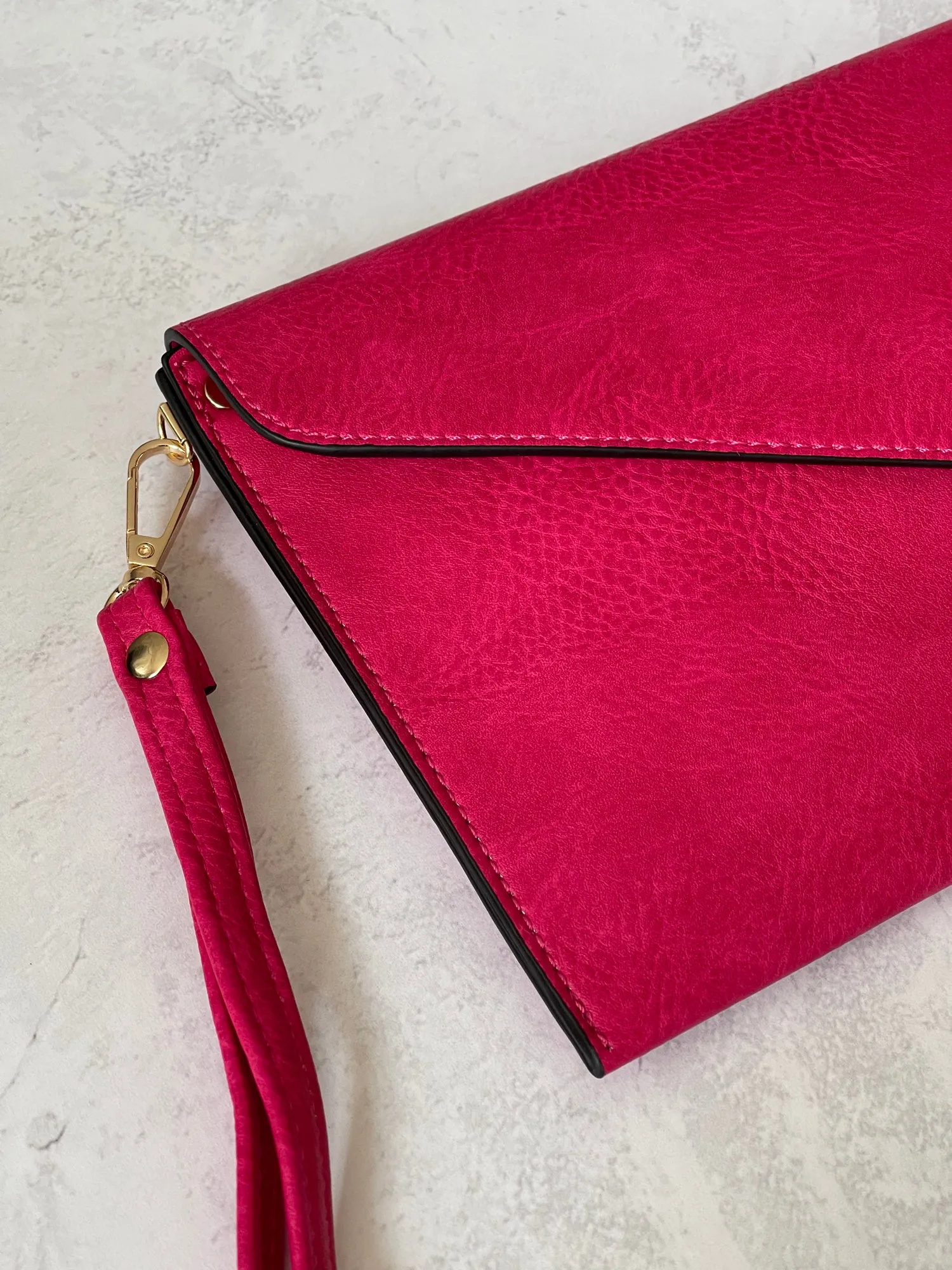 LARGE FUSCHIA PINK OVERSIZED ENVELOPE CLUTCH BAG WITH WRISTLET AND LONG CROSSBODY SHOULDER STRAP