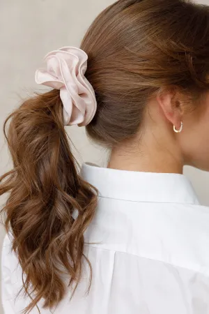 LIGHT FRILL SCRUNCHIES